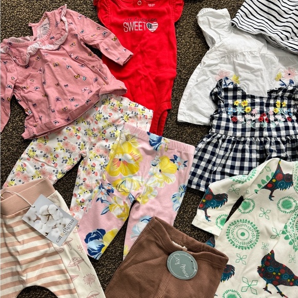 12 Piece Girls Bundle NWT EUC Organic Cotton Tops & Bottoms 3-6 Months - Picture 4 of 6